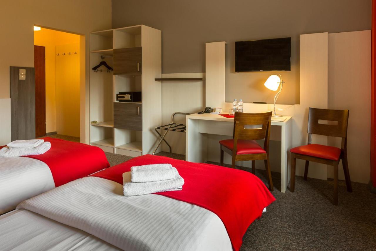 Hostel Przystanek ทอรูน ภายนอก รูปภาพ